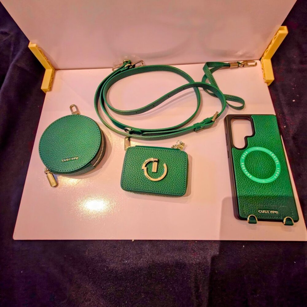 CUSTYPE Green Leather Crossbody Case Set for Samsung S24 Ultra or S25 Ultra